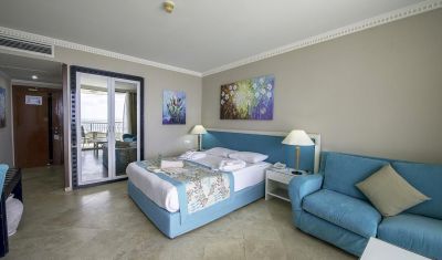 Imagine pentru Hotel Crystal Sunrise Queen Luxury Resort & Spa  5* valabile pentru Litoral 2023