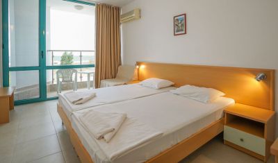 Imagine pentru Hotel Delfin 3* valabile pentru Litoral 2023