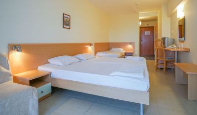 Imagine pentru Hotel Delfin 3* valabile pentru Litoral 2023