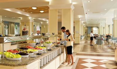 Imagine pentru Hotel Dreams Sunny Beach Resort & Spa 5* (fost Riu Helios Paradise) valabile pentru Litoral 2023