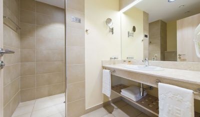 Imagine pentru Hotel Dreams Sunny Beach Resort & Spa 5* (fost Riu Helios Paradise) valabile pentru Litoral 2023