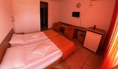 Imagine pentru Hotel Dunarea Mamaia 3* valabile pentru Litoral 2023