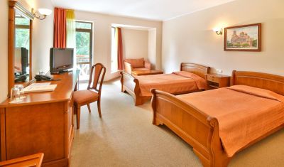 Imagine pentru Hotel Estreya Palace & Residence 4* valabile pentru Litoral 2023