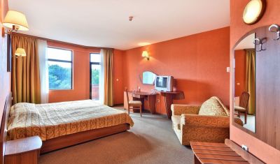 Imagine pentru Hotel Estreya Palace & Residence 4* valabile pentru Litoral 2023