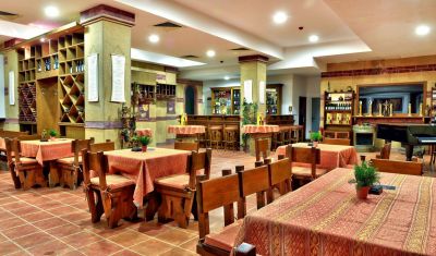 Imagine pentru Hotel Estreya Palace & Residence 4* valabile pentru Litoral 2023