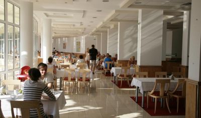 Imagine pentru Hotel Fenix 4* valabile pentru Litoral 2023