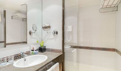 Imagine pentru Hotel H10 Blue Mar Boutique 4* (Adults Only) valabile pentru Litoral 2023