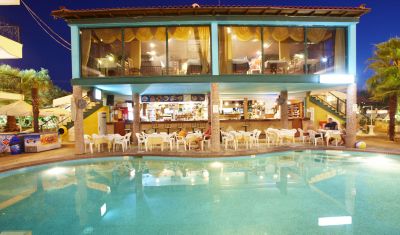 Imagine pentru Hotel Hanioti Grand Victoria 3* valabile pentru Litoral 2023