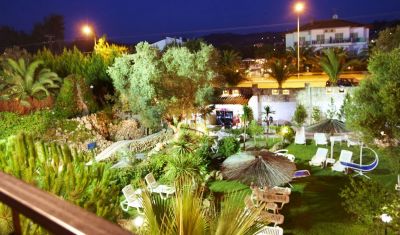 Imagine pentru Hotel Hanioti Grand Victoria 3* valabile pentru Litoral 2023