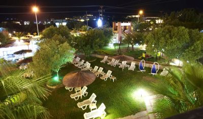 Imagine pentru Hotel Hanioti Grand Victoria 3* valabile pentru Litoral 2023