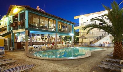 Imagine pentru Hotel Hanioti Grand Victoria 3* valabile pentru Litoral 2023