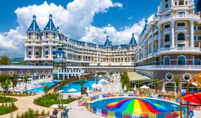 Imagine pentru Hotel Haydarpasha Palace 5* valabile pentru Litoral 2023