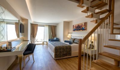 Imagine pentru Hotel Haydarpasha Palace 5* valabile pentru Litoral 2023