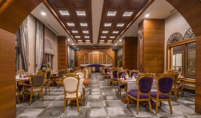 Imagine pentru Hotel Haydarpasha Palace 5* valabile pentru Litoral 2023