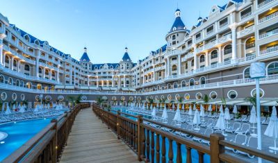 Imagine pentru Hotel Haydarpasha Palace 5* valabile pentru Litoral 2023