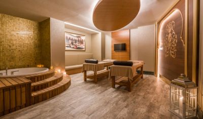 Imagine pentru Hotel Haydarpasha Palace 5* valabile pentru Litoral 2023