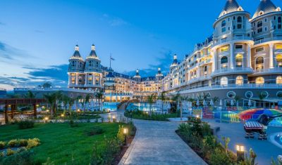Imagine pentru Hotel Haydarpasha Palace 5* valabile pentru Litoral 2023