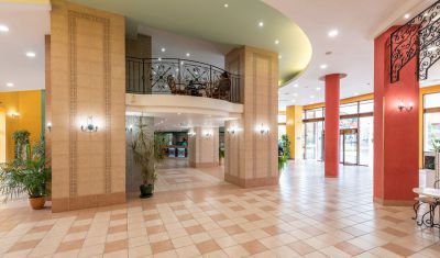 Imagine pentru Hotel Hrizantema & Casino 4*  valabile pentru Litoral 2023