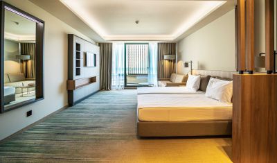 Imagine pentru Hotel HVD Reina del Mar 5* valabile pentru Litoral 2023