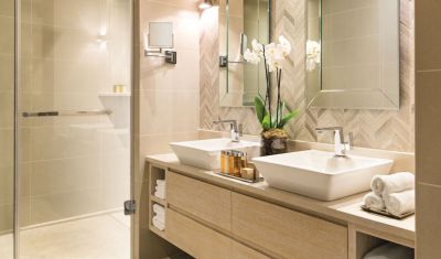 Imagine pentru Hotel Ikos Oceania 5* valabile pentru Litoral 2023