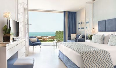 Imagine pentru Hotel Ikos Oceania 5* valabile pentru Litoral 2023