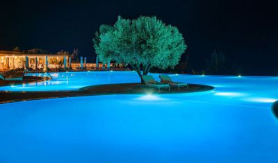 Imagine pentru Hotel Ikos Oceania 5* valabile pentru Litoral 2023