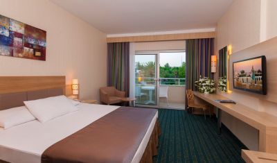 Imagine pentru Hotel Justiniano Club Park Conti 5* valabile pentru Litoral 2023