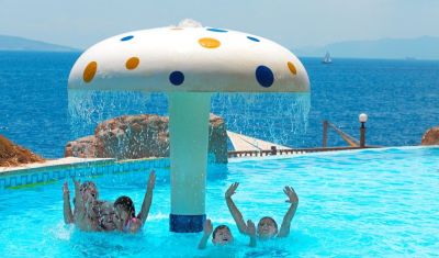 Imagine pentru Hotel Kadikale Resort 5*  valabile pentru Litoral 2023
