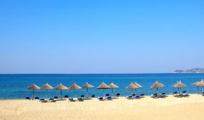 Imagine pentru Hotel Kamari Beach 3*  valabile pentru Litoral 2023