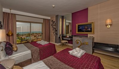 Imagine pentru Hotel Kirman Hotels Belazur Resort & Spa 5* valabile pentru Litoral 2023
