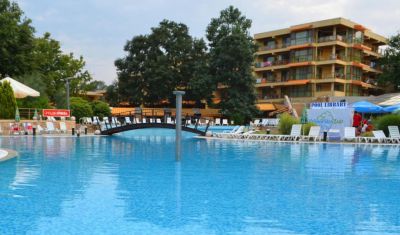 Imagine pentru Hotel Les Magnolias 3* valabile pentru Litoral 2023