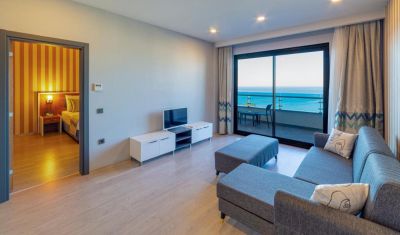 Imagine pentru Hotel Lonicera Premium 4*  valabile pentru Litoral 2023