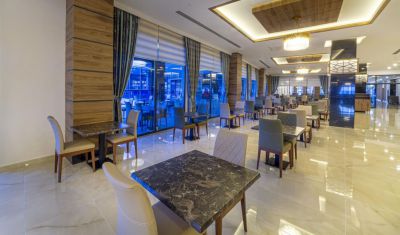 Imagine pentru Hotel Lonicera Premium 4*  valabile pentru Litoral 2023