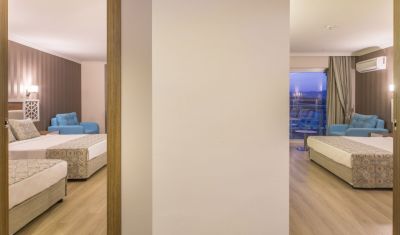 Imagine pentru Hotel Lonicera Resort & Spa 5* valabile pentru Litoral 2023