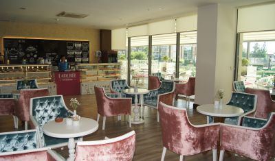 Imagine pentru Hotel Luna Blanca Resort & Spa 5* valabile pentru Litoral 2023