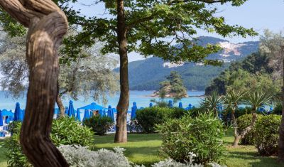 Imagine pentru Hotel Makryammos Bungalows 4*   valabile pentru Litoral 2023