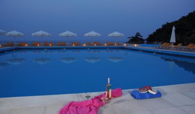 Imagine pentru Hotel Makryammos Bungalows 4*   valabile pentru Litoral 2023
