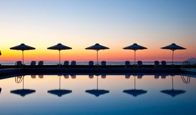 Imagine pentru Hotel Makryammos Bungalows 4*   valabile pentru Litoral 2023