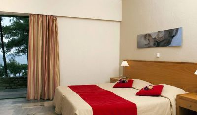 Imagine pentru Hotel Makryammos Bungalows 4*   valabile pentru Litoral 2023