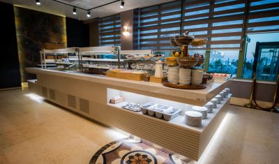 Imagine pentru Hotel Malibu 4* valabile pentru Litoral 2023