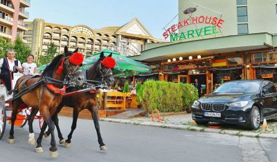 Imagine pentru Hotel Marvel 4* valabile pentru Litoral 2023