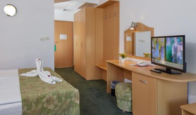 Imagine pentru Hotel Mena Palace 4* valabile pentru Litoral 2023