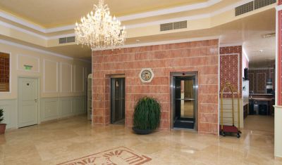 Imagine pentru Hotel Mena Palace 4* valabile pentru Litoral 2023