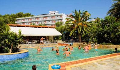 Imagine pentru Hotel Mendi 4* valabile pentru Litoral 2023