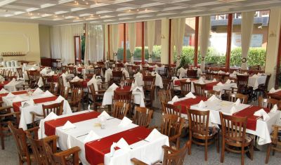 Imagine pentru Hotel Mercury 4* valabile pentru Litoral 2023