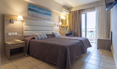Imagine pentru Hotel Messonghi Beach 4* valabile pentru Litoral 2023