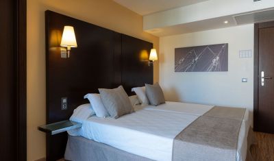 Imagine pentru Hotel Nautic & Spa 4* valabile pentru Litoral 2023