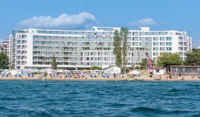 Imagine pentru Hotel Neptun Beach 4* valabile pentru Litoral 2023