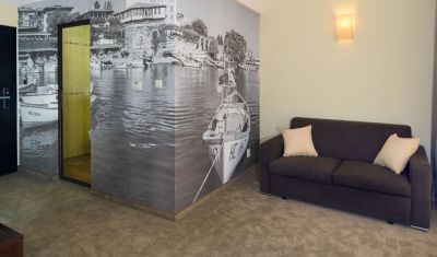 Imagine pentru Hotel Nobel 5* valabile pentru Litoral 2023