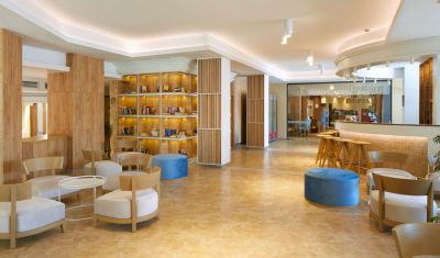 Imagine pentru Hotel Nobel 5* valabile pentru Litoral 2023